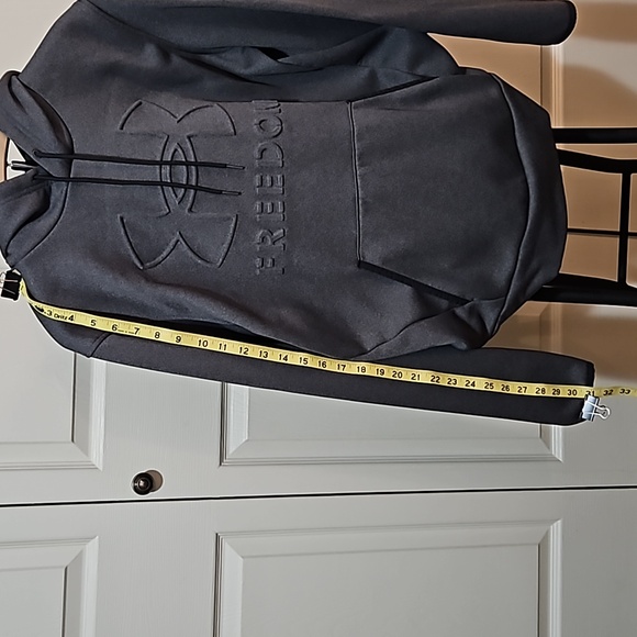 Under Armor Medium Men's Hoodie - Picture 3 of 7